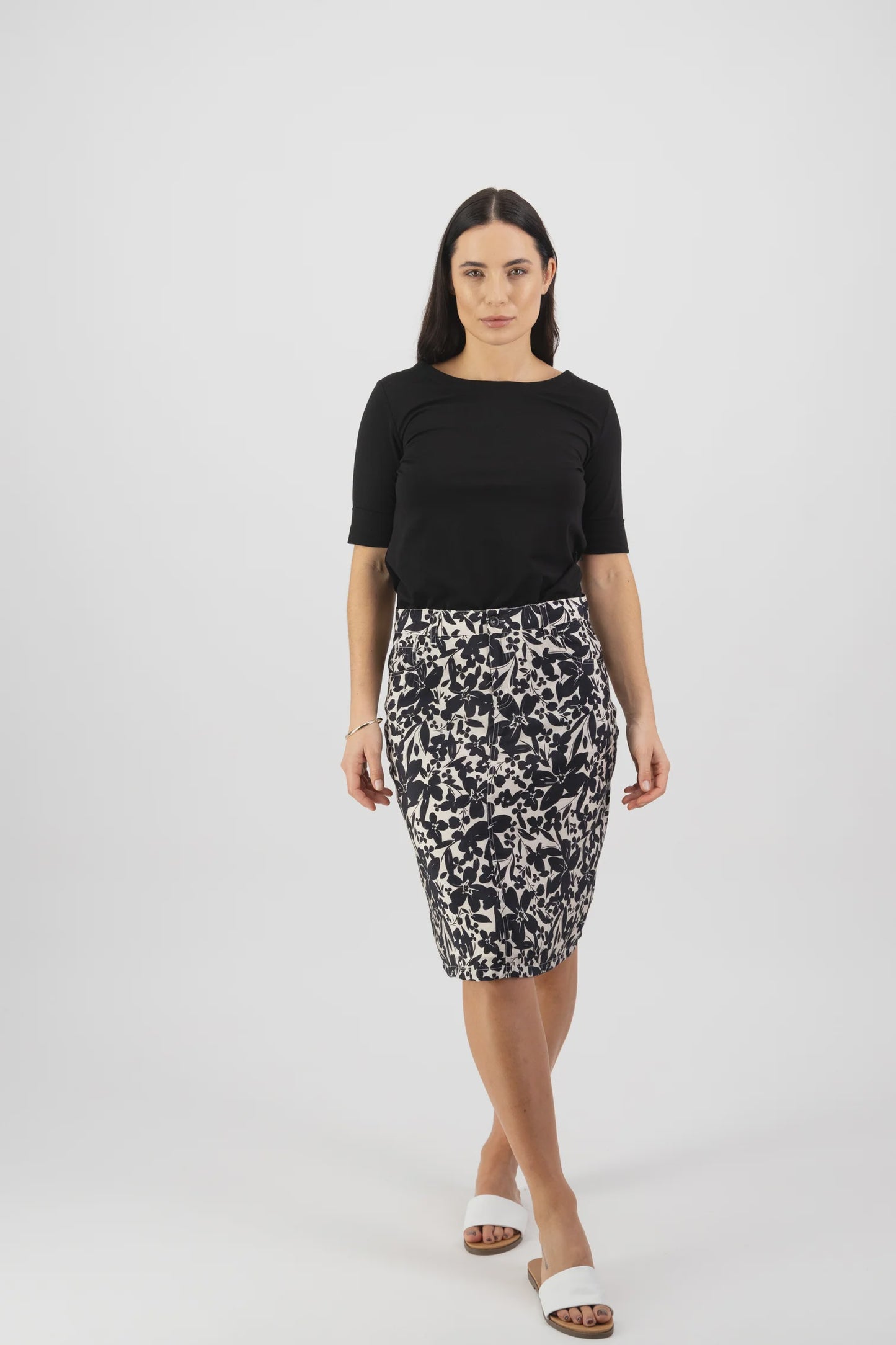Vassalli- Lined Knee Length Skirt with Back/ ManhattanVent