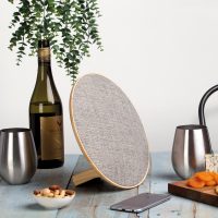 Lounge Disc Bluetooth Speaker -wood grain